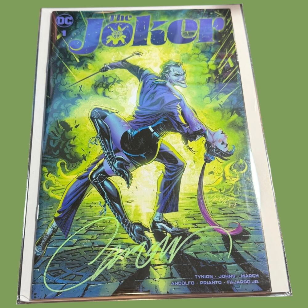 The Joker #1A J. Scott Campbell SIGNED Variant Cover DC Comics COA